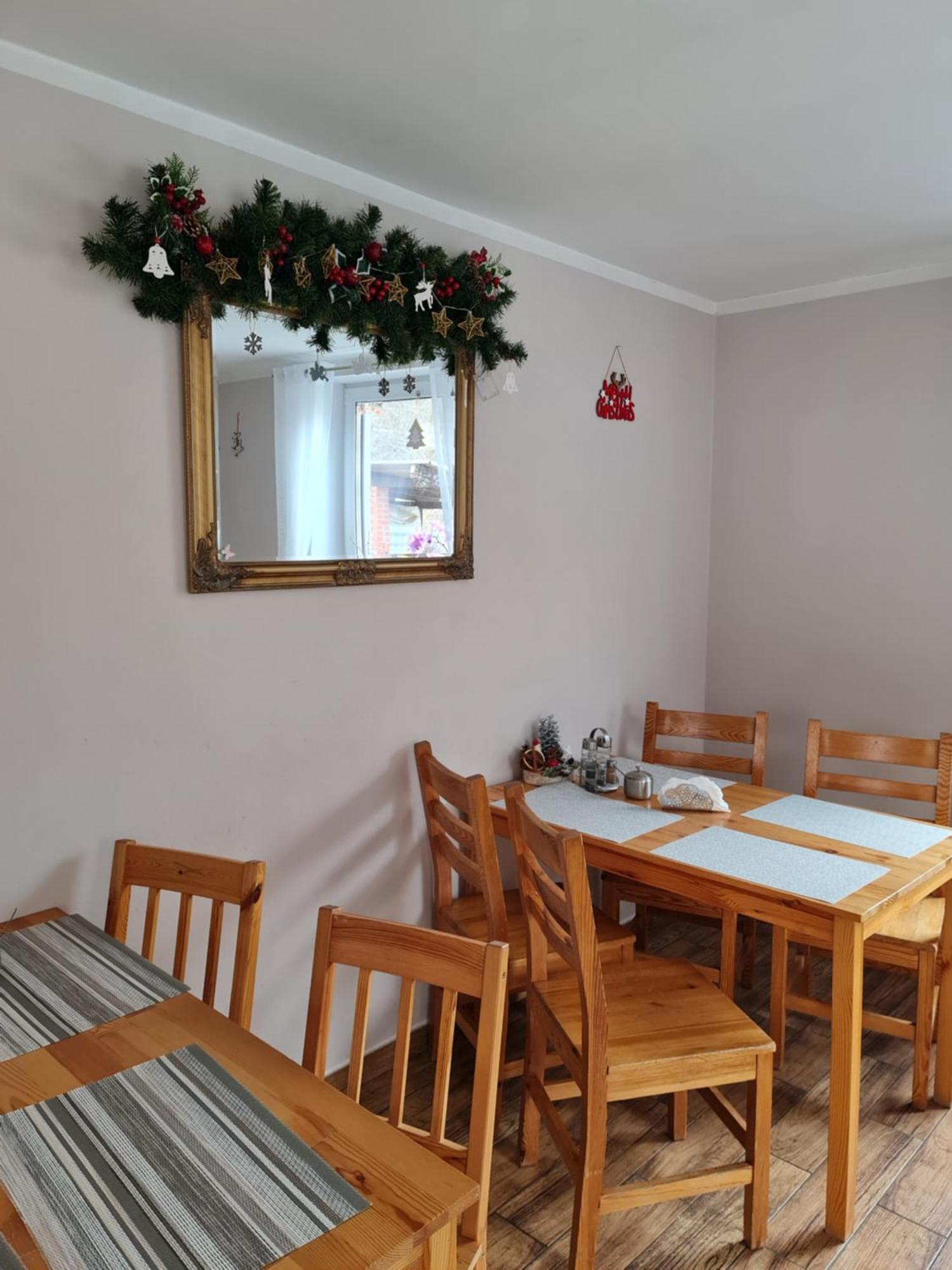 Sieraton Pokoje I Apartament Stronie Slaskie Ngoại thất bức ảnh