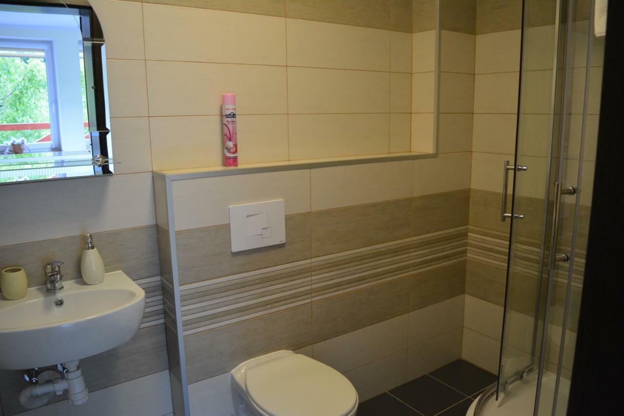 Sieraton Pokoje I Apartament Stronie Slaskie Ngoại thất bức ảnh